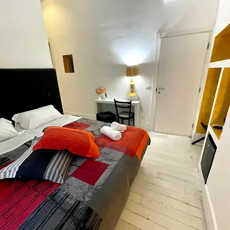 Athena Luxury Rooms-3