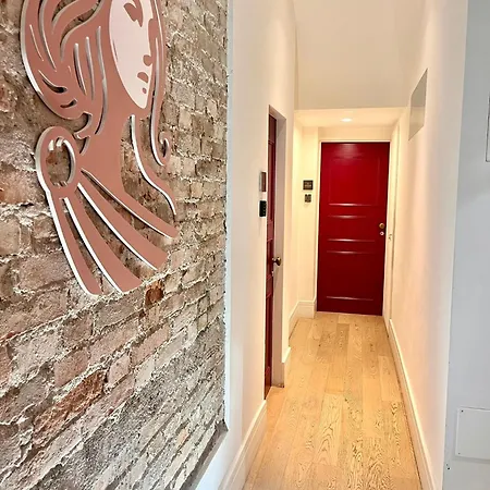 Athena Luxury Rooms-2